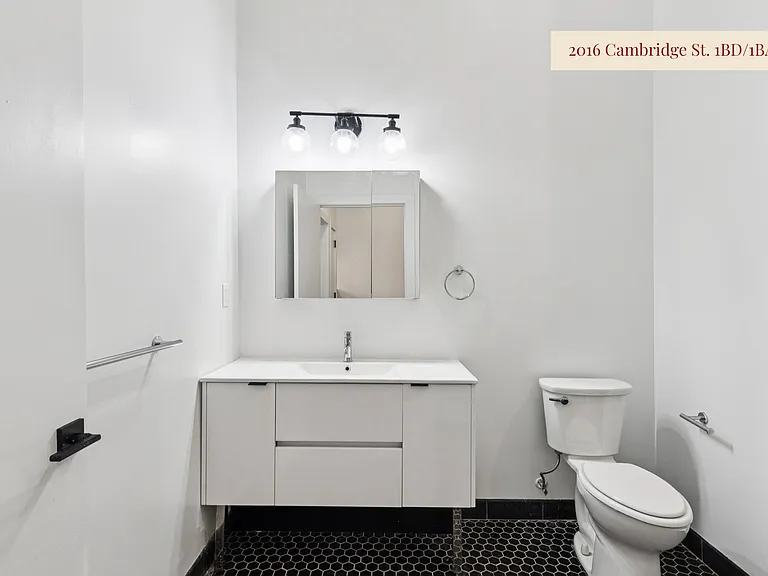 The Corinthian — Photo 14