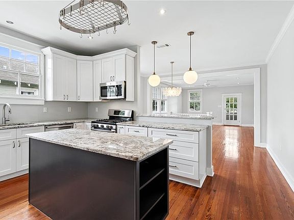 4th image of 2320-24 Nashville Ave
