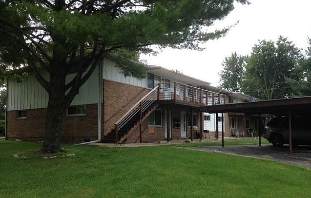 1st image of 212 E Oak Cliff Ct