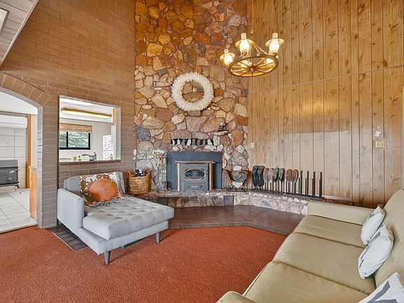 4th image of 2991 S Chokecherry Cir