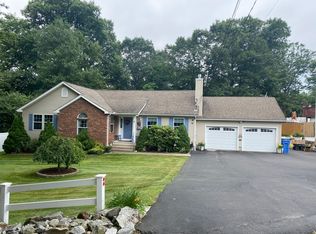 63 Fairlawn Ave, Waterbury, CT 06705
