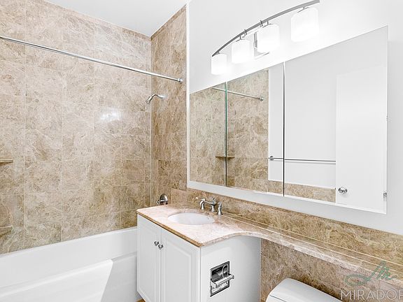 5th image of 60 W 23rd St APT 1708