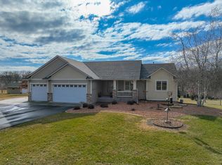 1517 73rd Ave, Roberts, WI 54023