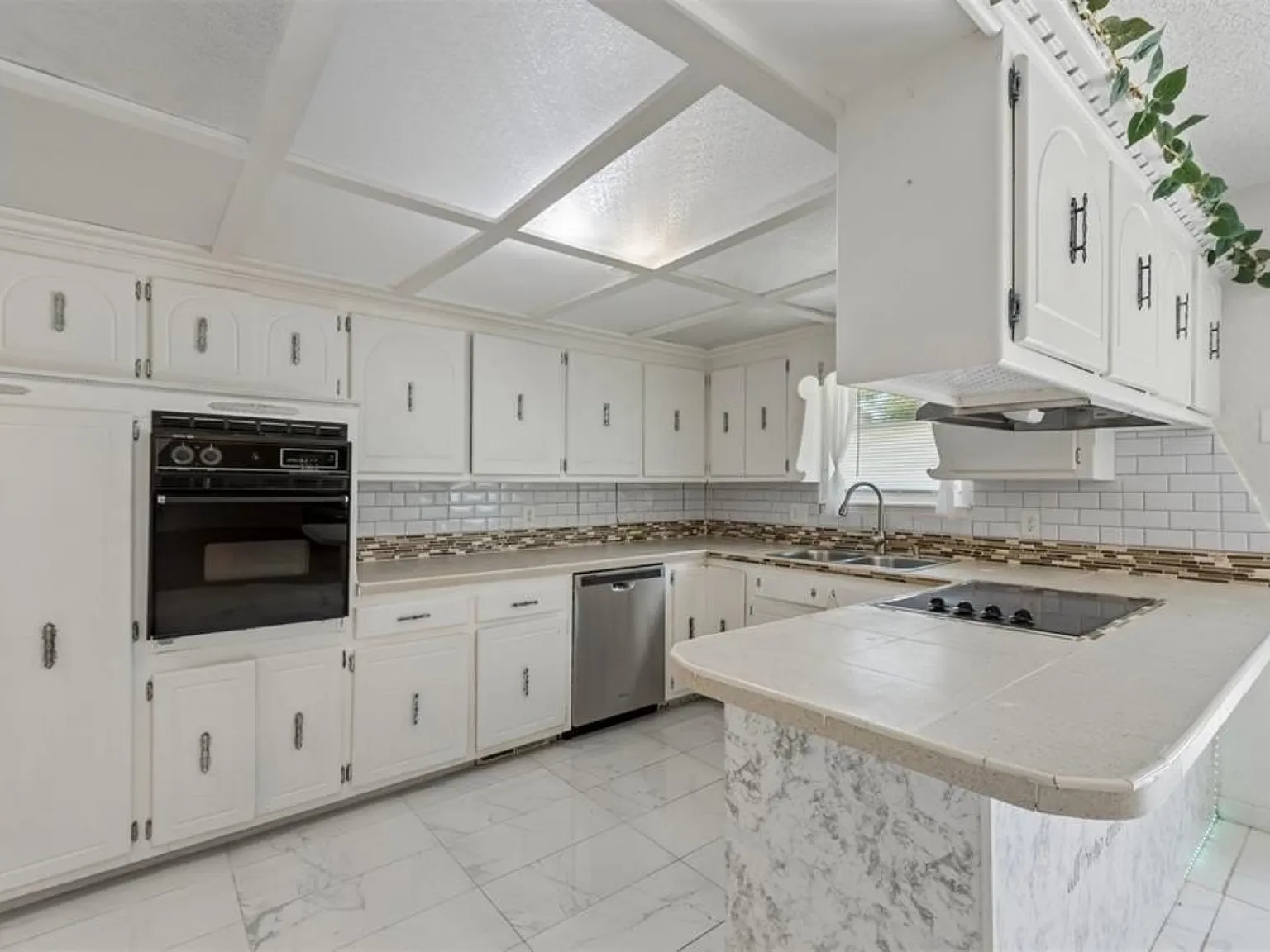 3 bed, 1690 sqft, $1,500 — Photo 4