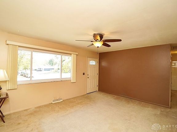 2nd image of 11701 Hollingsworth Way