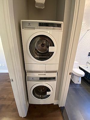 4th image of 612 W 182nd St #19