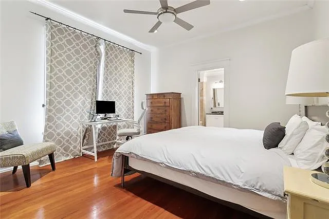 2432 Calhoun St — Photo 9