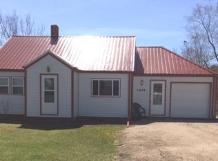 1209 Main St, Leola, SD 57456