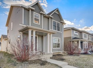 1121 Okeeffe Ave, Sun Prairie, WI 53590