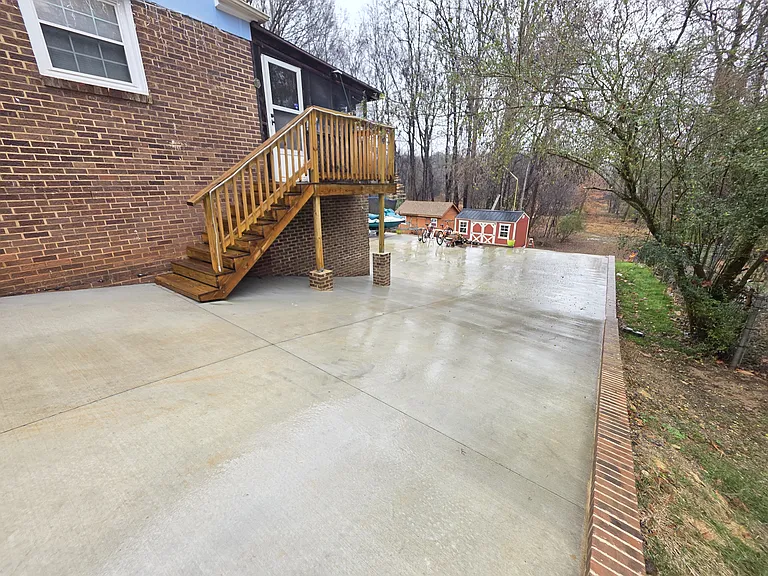326 Foxcroft Dr — Photo 9