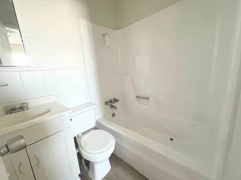 503 Sunset Ln — Photo 7