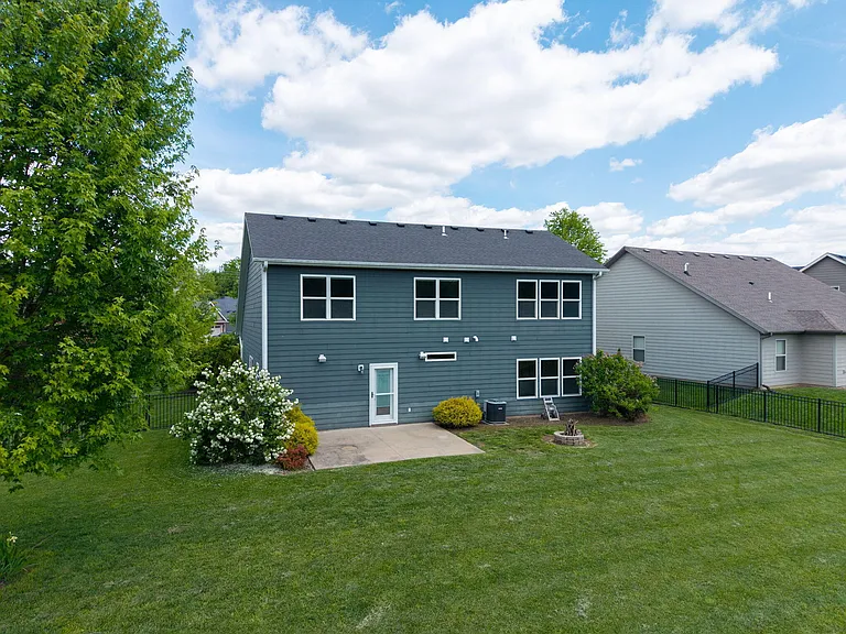 2414 Nottoway Dr — Photo 28