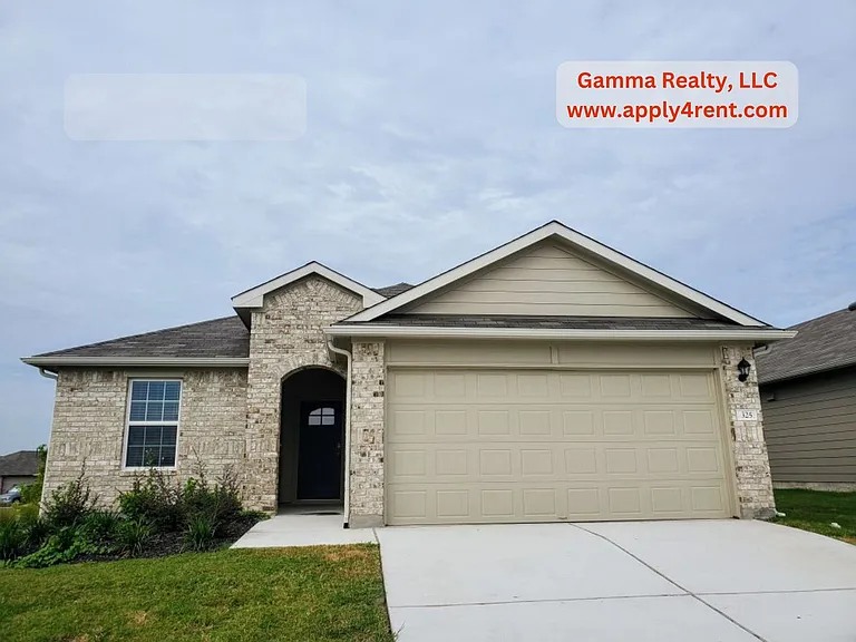 325 Darwin Pl — Photo 1