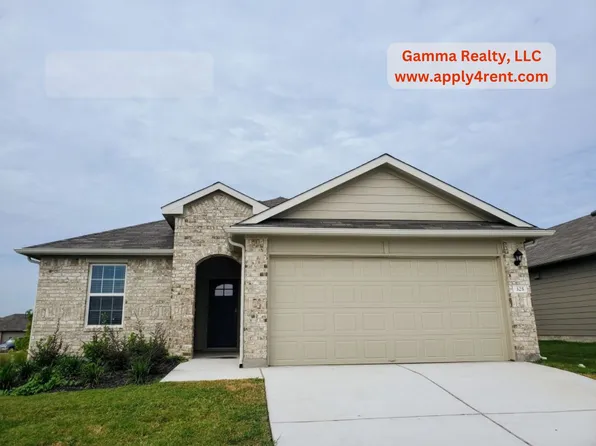 325 Darwin Pl, Lockhart, TX 78644