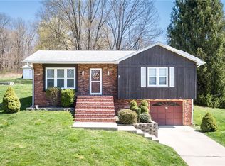 76 Sunrise Dr, Washington, PA