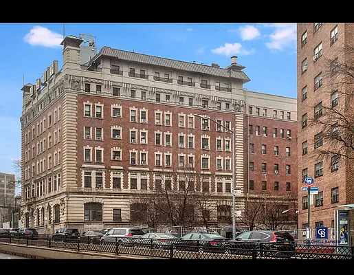 Rented by Lucky Real Estate LLC | media 2