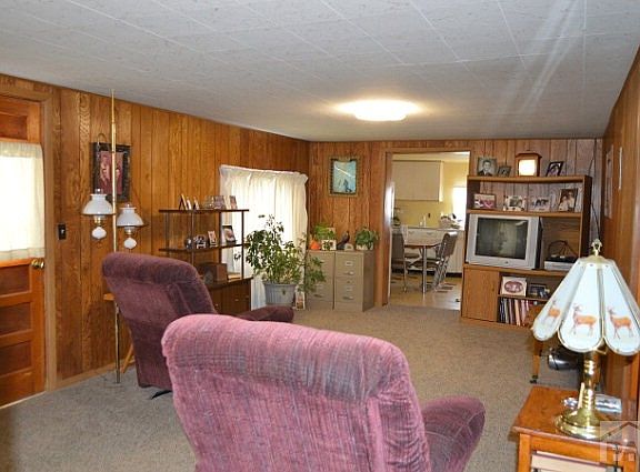 3rd image of 30061 State Highway 196