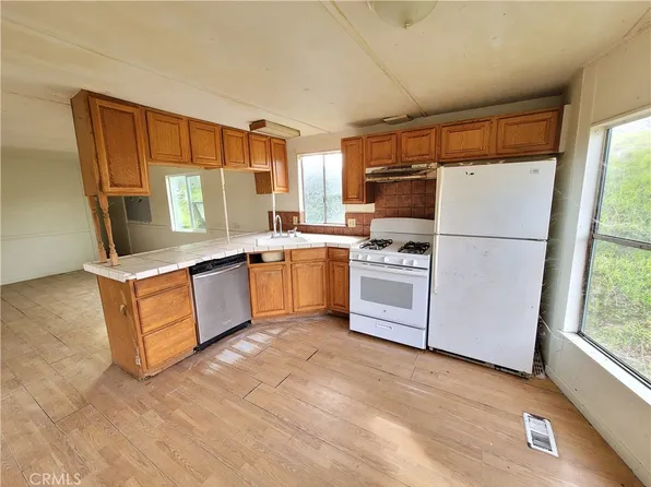 9215 San Benito Ave, Gerber, CA 96035