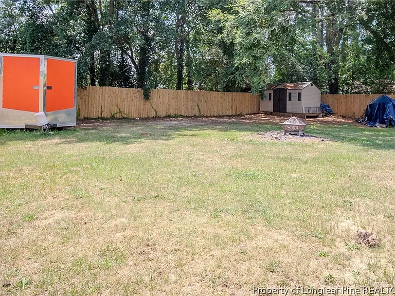 3230 Periwinkle Dr — Photo 24