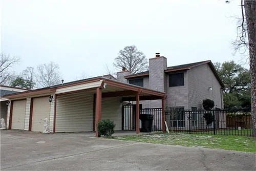 1839 Sherwood Forest St Photo 1