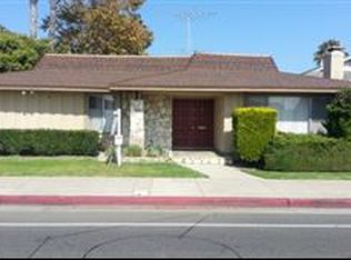 16572 Goldenwest St APT 2, Huntington Beach, CA 92647