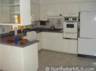 2208 Hopkins Xrds, Minnetonka, MN 55305
