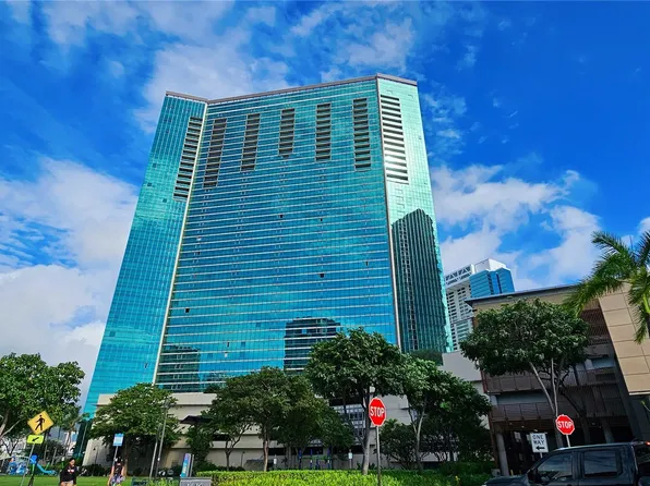 1177 Queen St APT 705, Honolulu, HI 96814