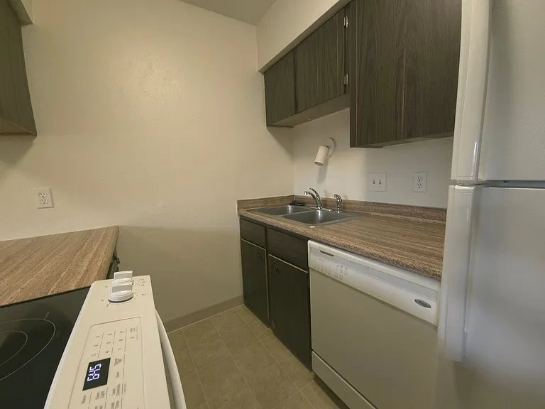 1608 Garfield Avenue — Photo 36