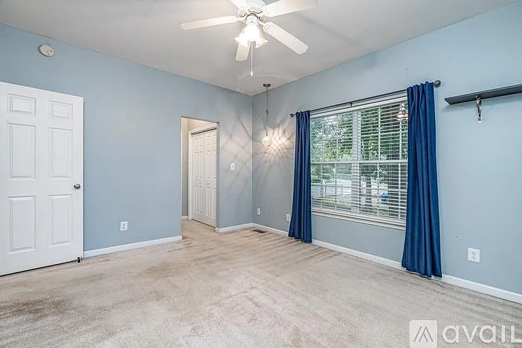520 Summerlea Dr — Photo 15