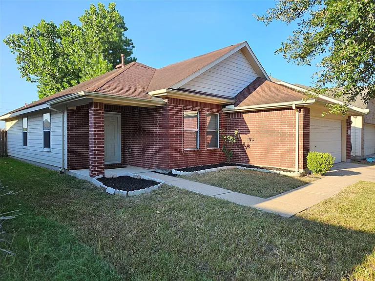 13111 Cherryglade Ct — Photo 3