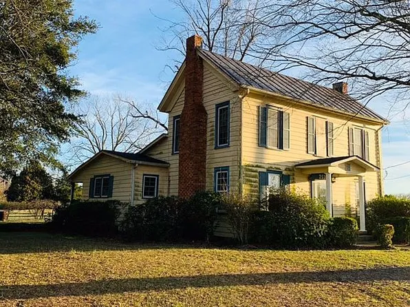 253 Ervintown Rd, Richlands, NC 28574