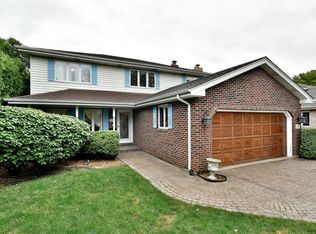 17 S Delphia Ave, Park Ridge, IL 60068