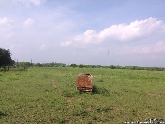 5th image of 375 S Loop 1604 W