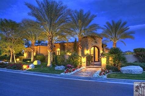 Welcome to Villaggio...one of the most beautiful developments in Indian Wells CC.