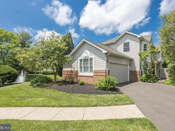 550 Palmer Farm Dr, Yardley, PA 19067