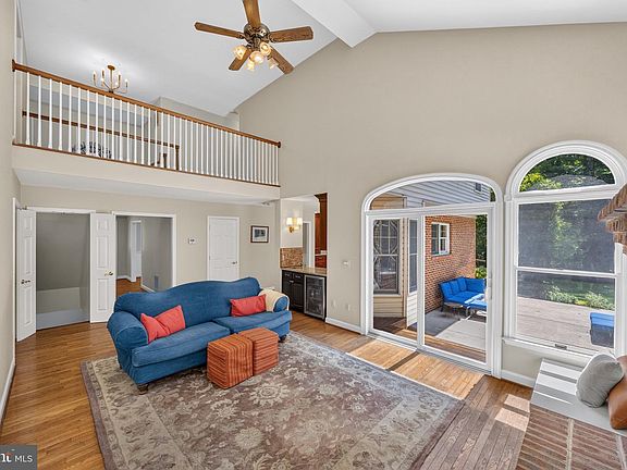 5th image of 12 Wesley Woods Ct