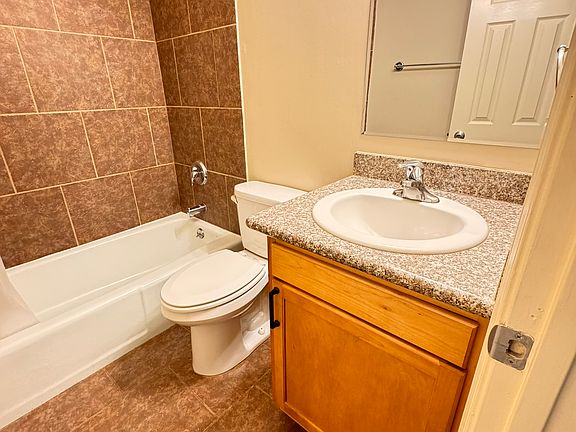 4th image of 2026 J St #8
