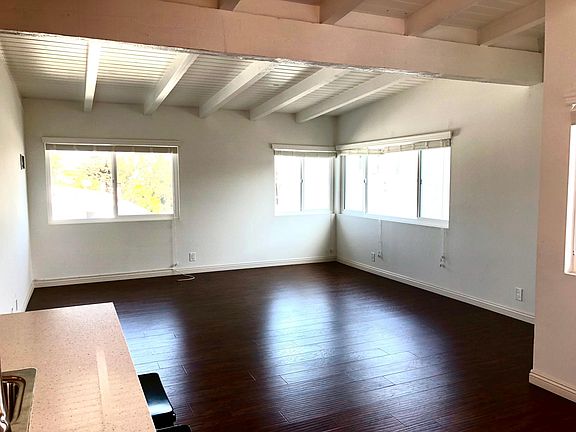 2nd image of 1441 Manhattan Beach Blvd #Mb5