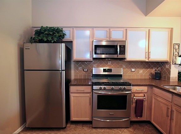 4th image of 4434 W Quill Ln