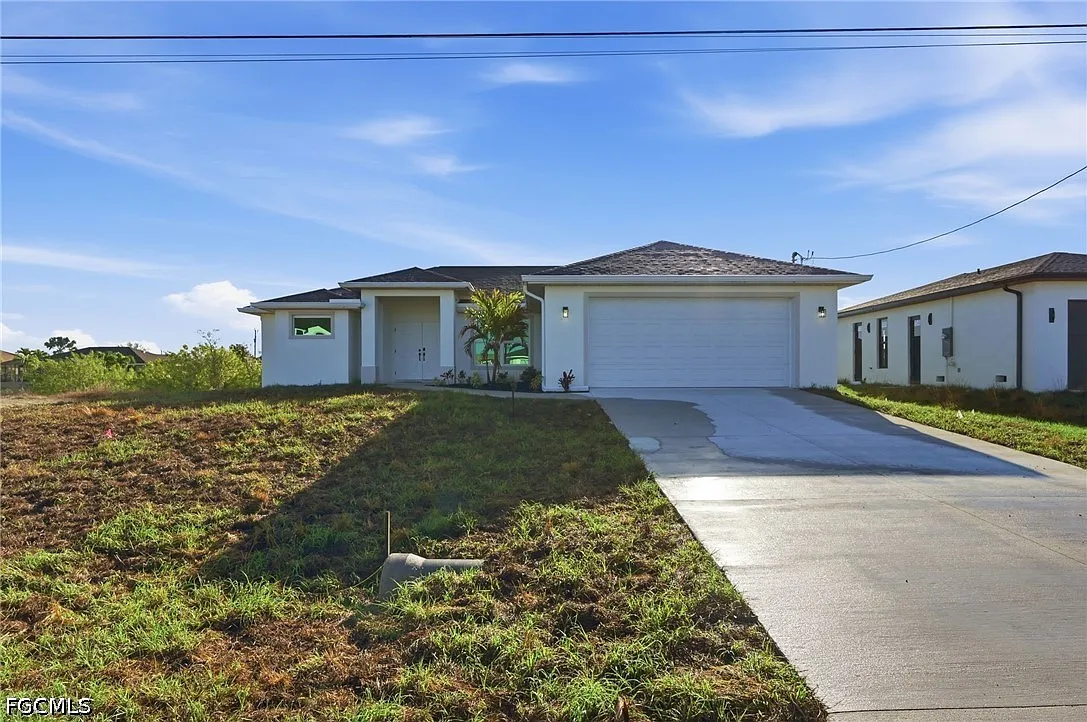 3 bed, 2.0 bath, 1614 sqft, $2,000 — Photo 3