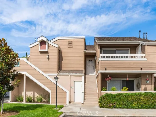 10435 W Briar Oaks Dr APT C, Stanton, CA 90680