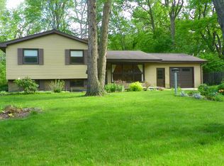 5841 Ridge Rd, Stevensville, MI 49127