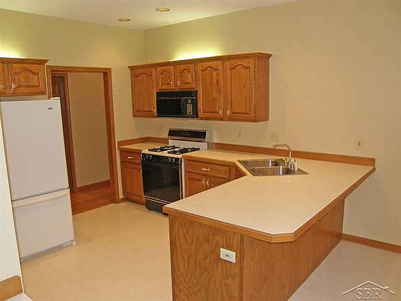 5th image of 621 Timberwood Ln