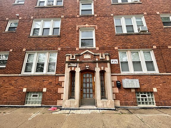 2nd image of 3820 W Schubert Ave #2F