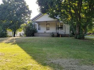 800 N Main St, Butler, MO 64730