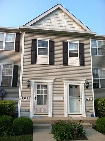 2nd image of 1750 Fieldstone Dr N