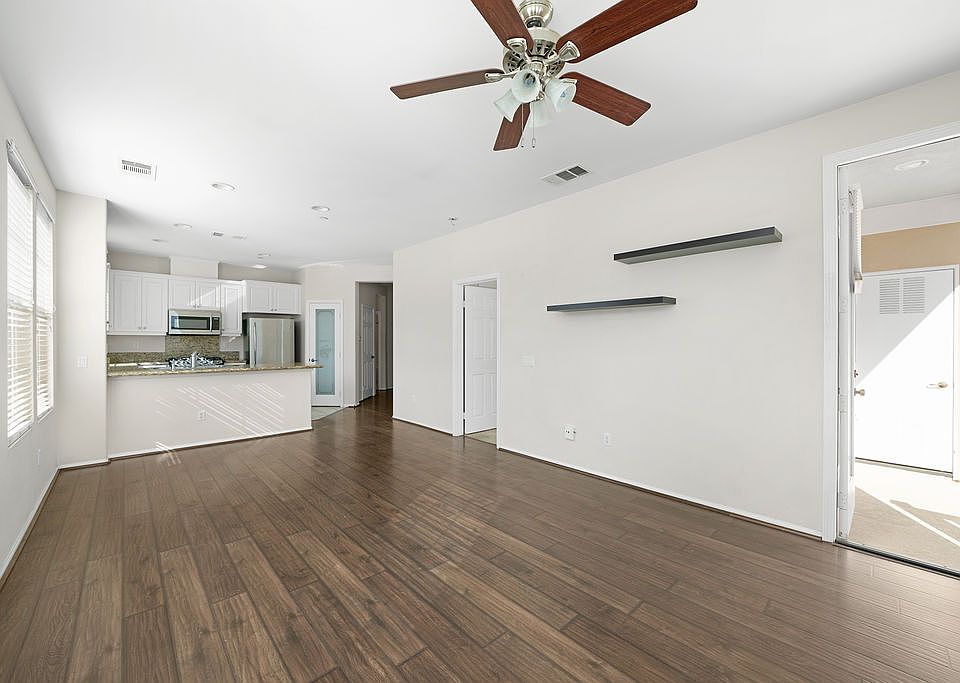 1st image of 5339 Gillespie St