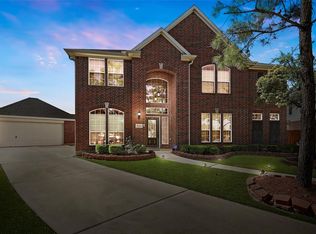 9423 Morley Lake Dr, Houston, TX 77095