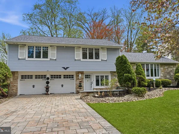 1312 Harris Rd, Dresher, PA 19025