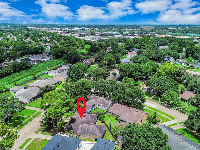 5954 Beaudry Dr — Photo 41